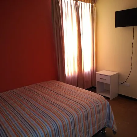 Hostal Las Begonias-3